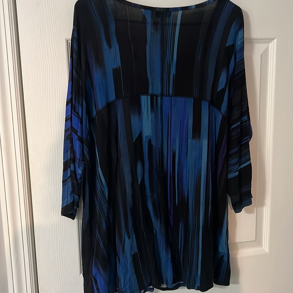 Tunic - Picture 3 of 3